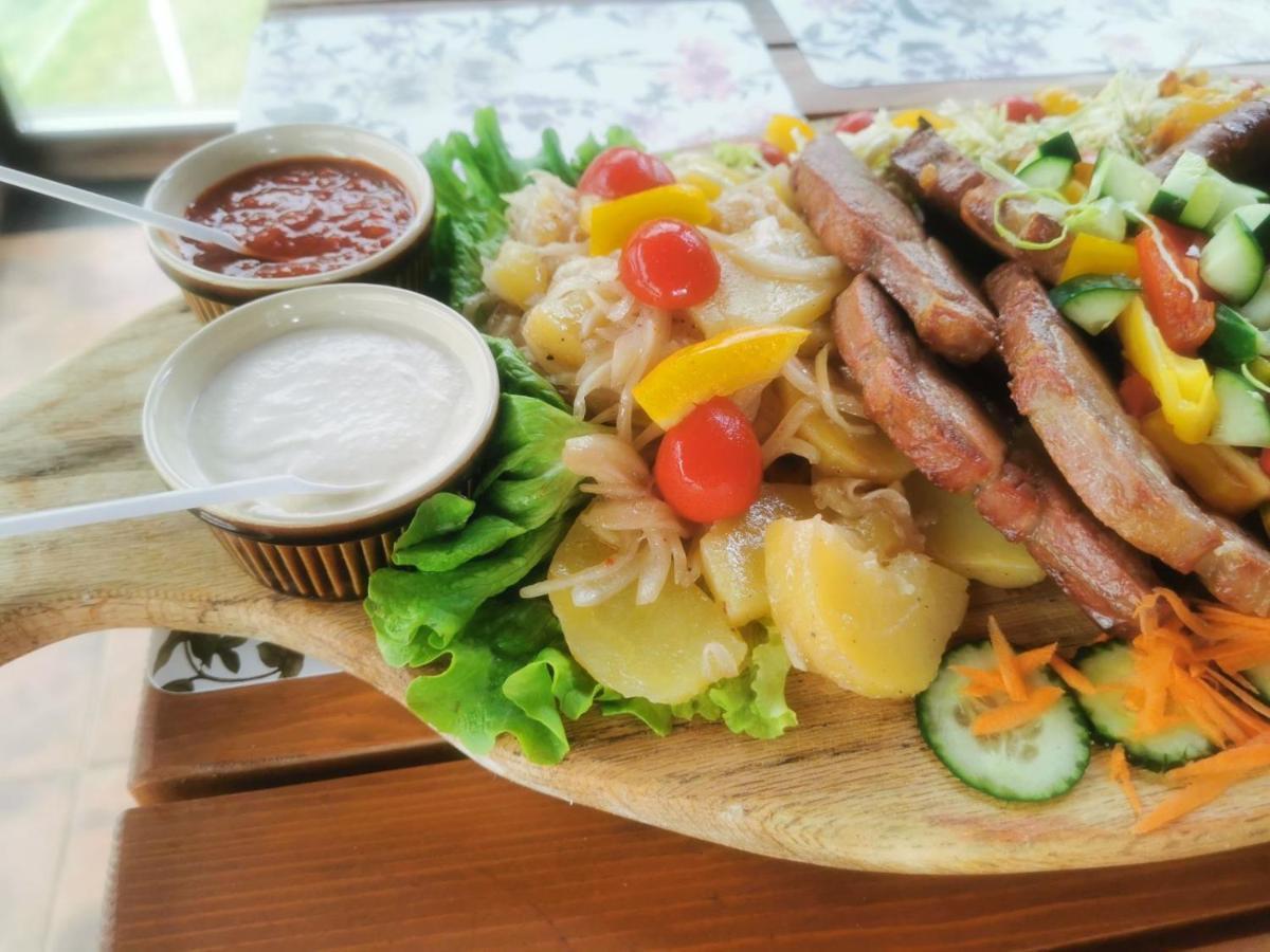 Vila Odmor na Dunavu Beocin Luaran gambar