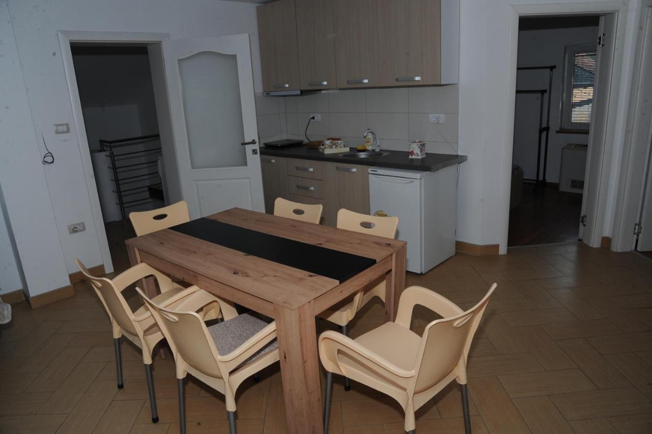 Vila Odmor na Dunavu Beocin Luaran gambar
