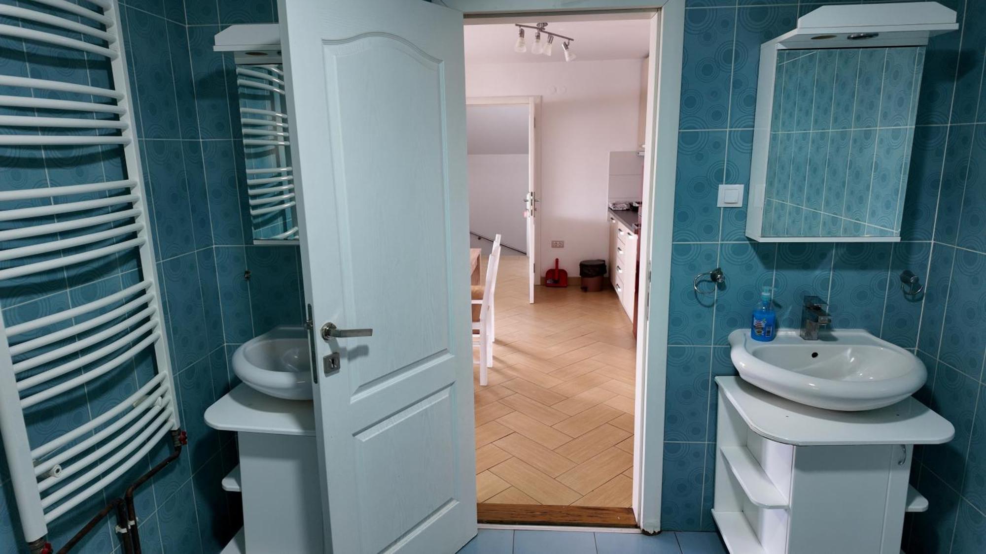 Vila Odmor na Dunavu Beocin Luaran gambar
